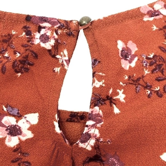 🌺 Self E Boho Tie Front Long Bell Sleeve Burnt Orange Floral Blouse Size XL - Picture 6 of 10